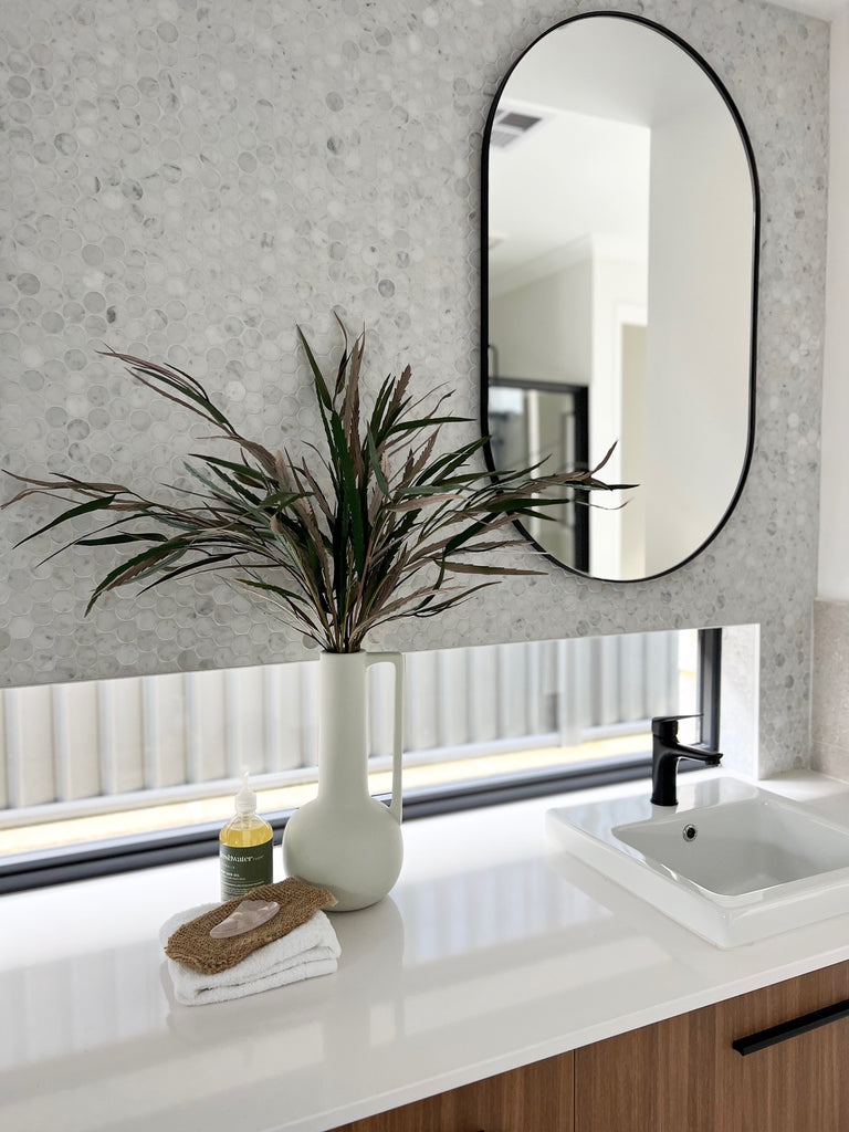 5 Factors to Consider When Selecting the Perfect Bathroom Mirror Size