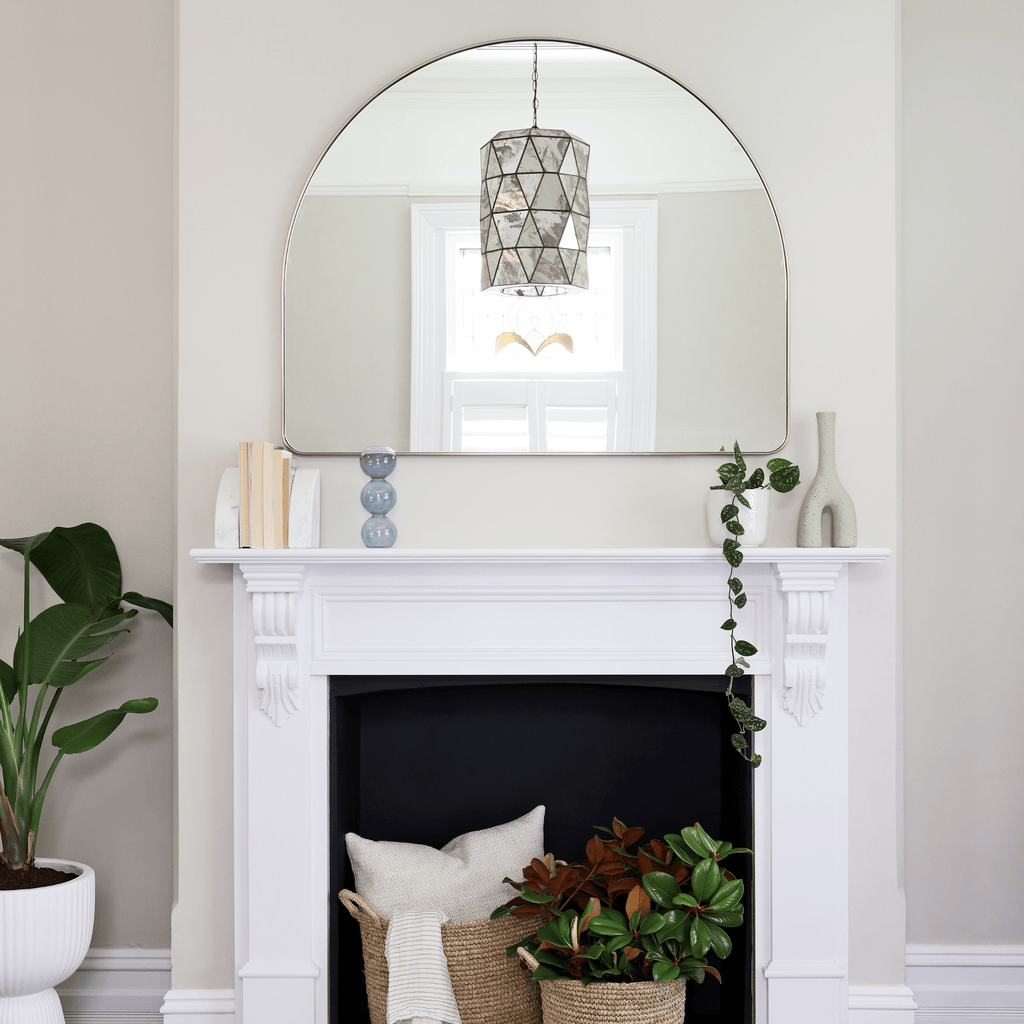 A Stylist's Guide to Decorating with Mirrors