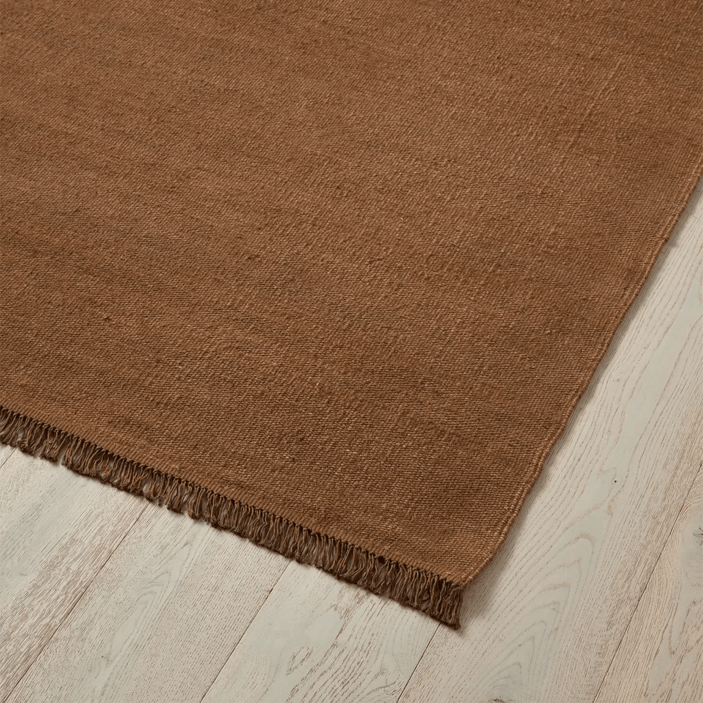 Weave Home Emilio Rug Toffee - close-up of luxurious texture and sophisticated brown hues