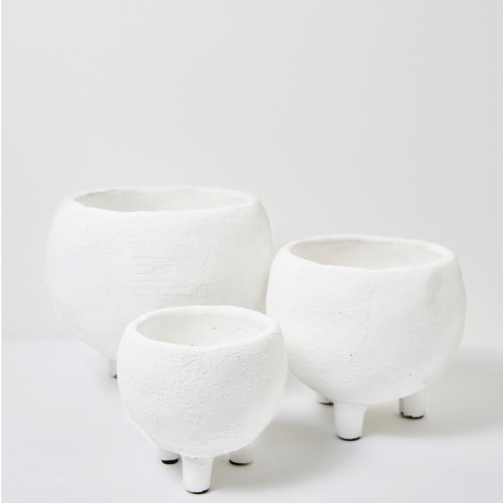 Papaya Pots + Vases + Lanterns Monte Pot, White