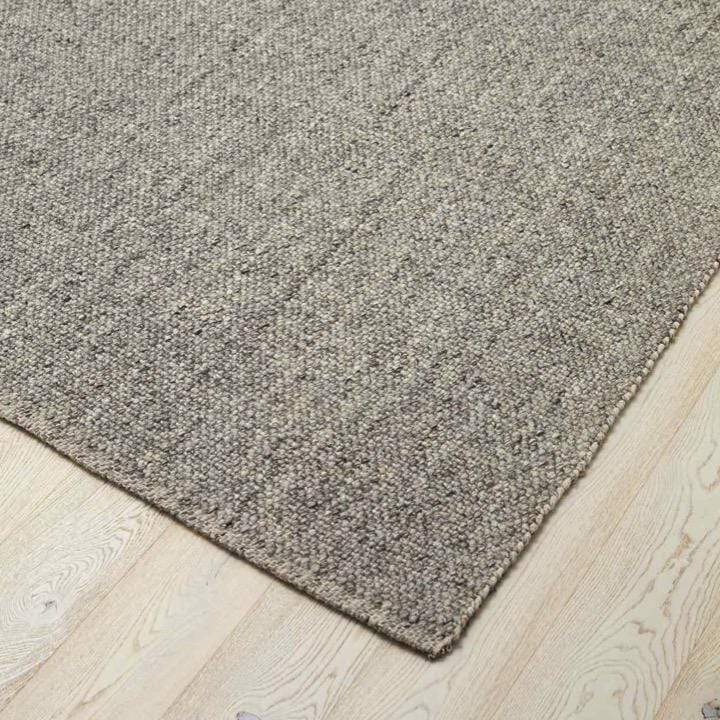 Weave Home Rugs Logan Rug, Feather